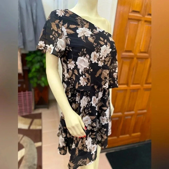 LUCKY BRAND ONE SHOULDER FLORAL MINI DRESS SIZE M BLACK/MULTI - Picture 4 of 15